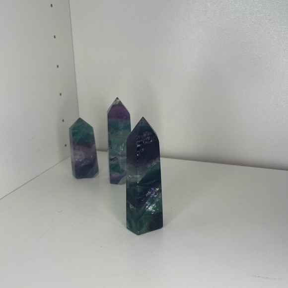 Fluorite Tower 3 - Picture 4 of 7